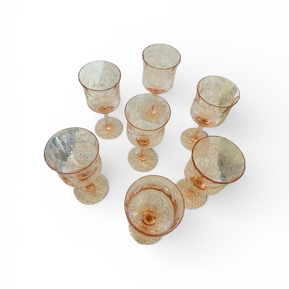 Set of 7 Morgantown Pink Depression Glass Wine Goblets Grape Vine Etched - Picture 2 of 4
